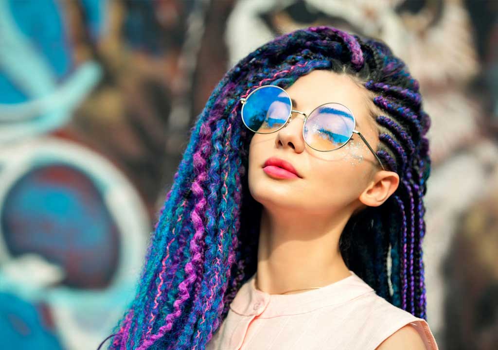 Hair Dyes Color Ideas & Inspiration: Bold Reds That Command Attention